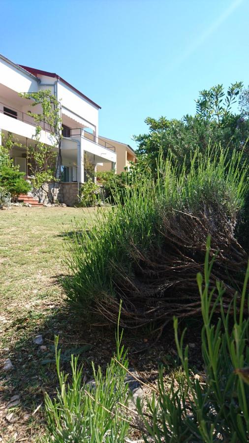 Sol Apartment Baska  Exterior photo