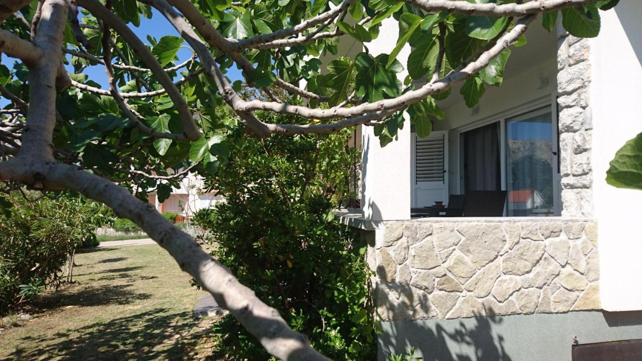 Sol Apartment Baska  Exterior photo