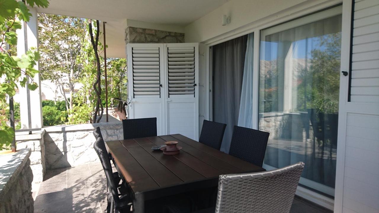 Sol Apartment Baska  Exterior photo