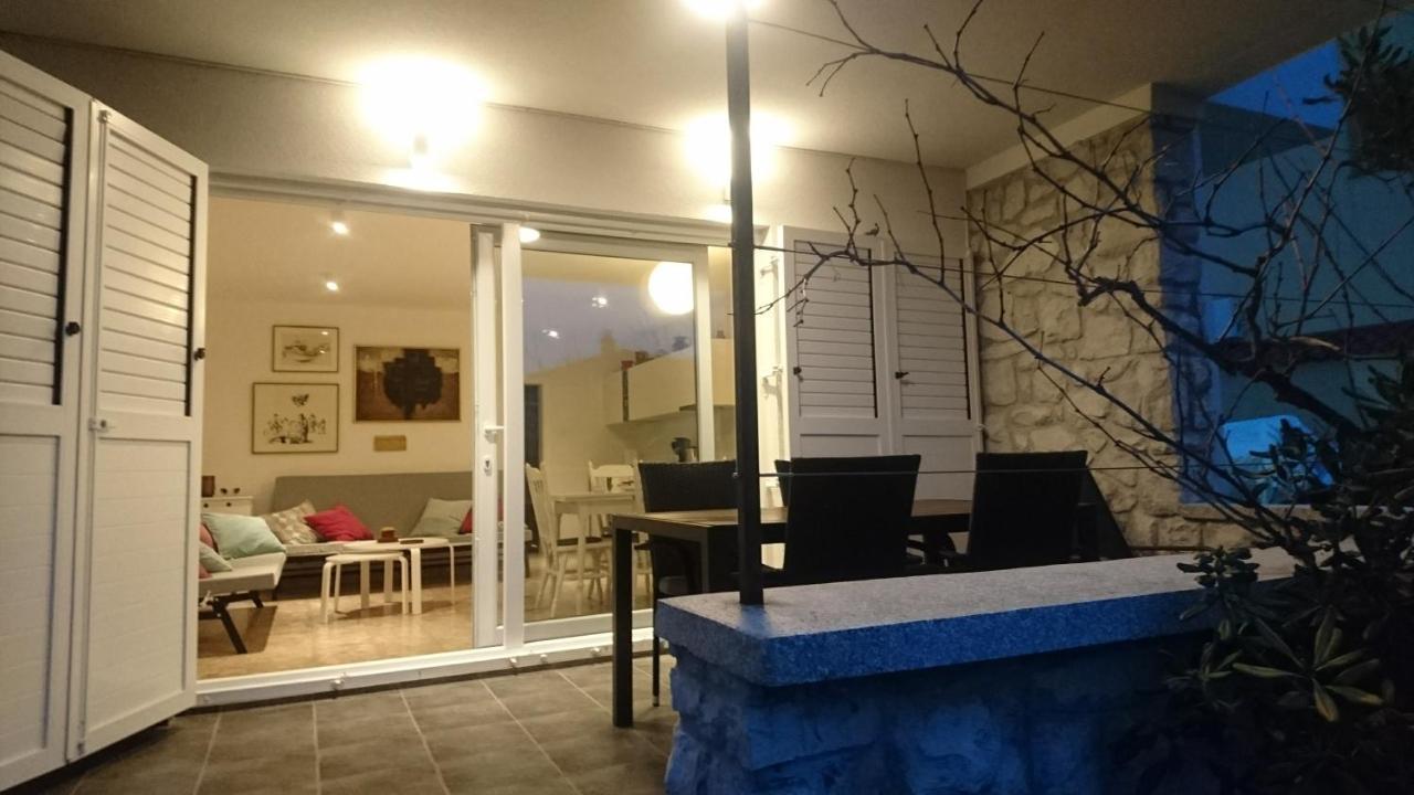 Sol Apartment Baska  Exterior photo